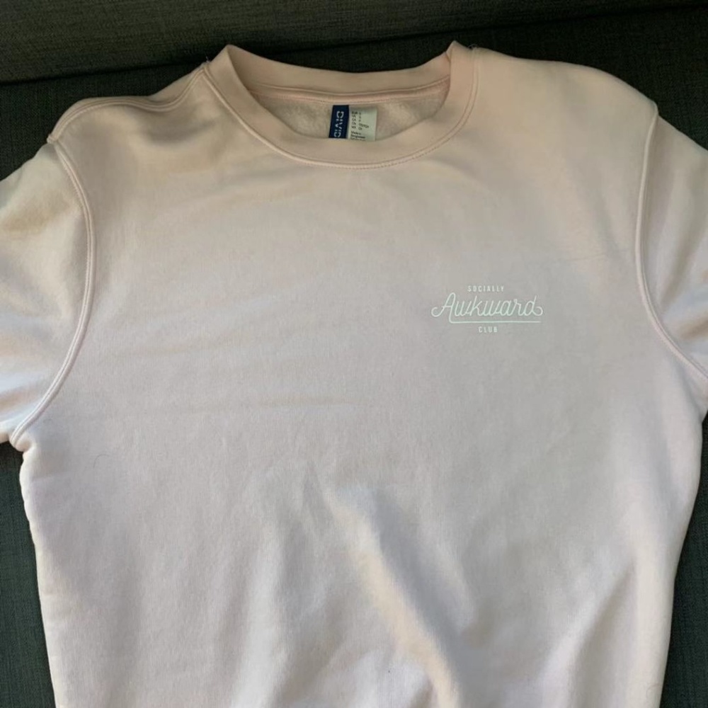 BRAND NEW! H&M Pink Sweatshirt - Picture 1 of 4